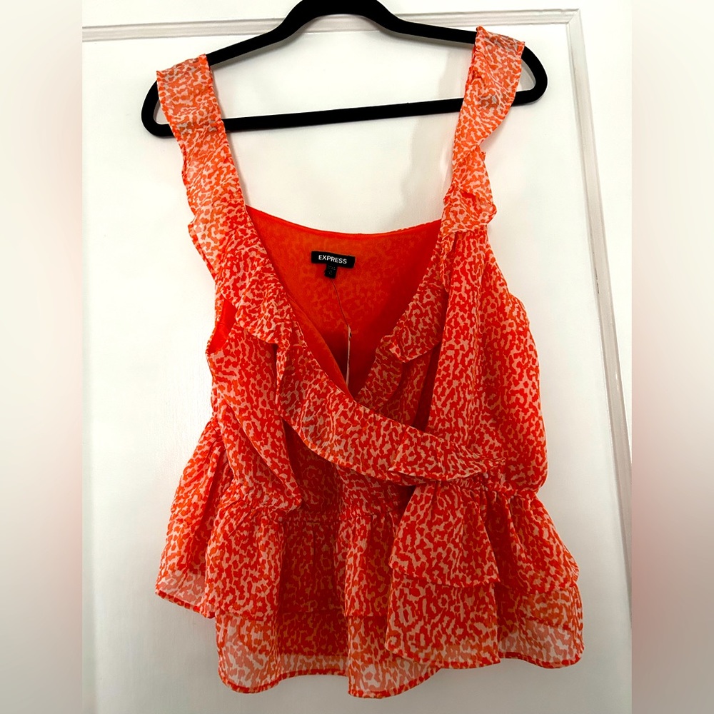 Express blouse new w/tags XL very cute flowey
